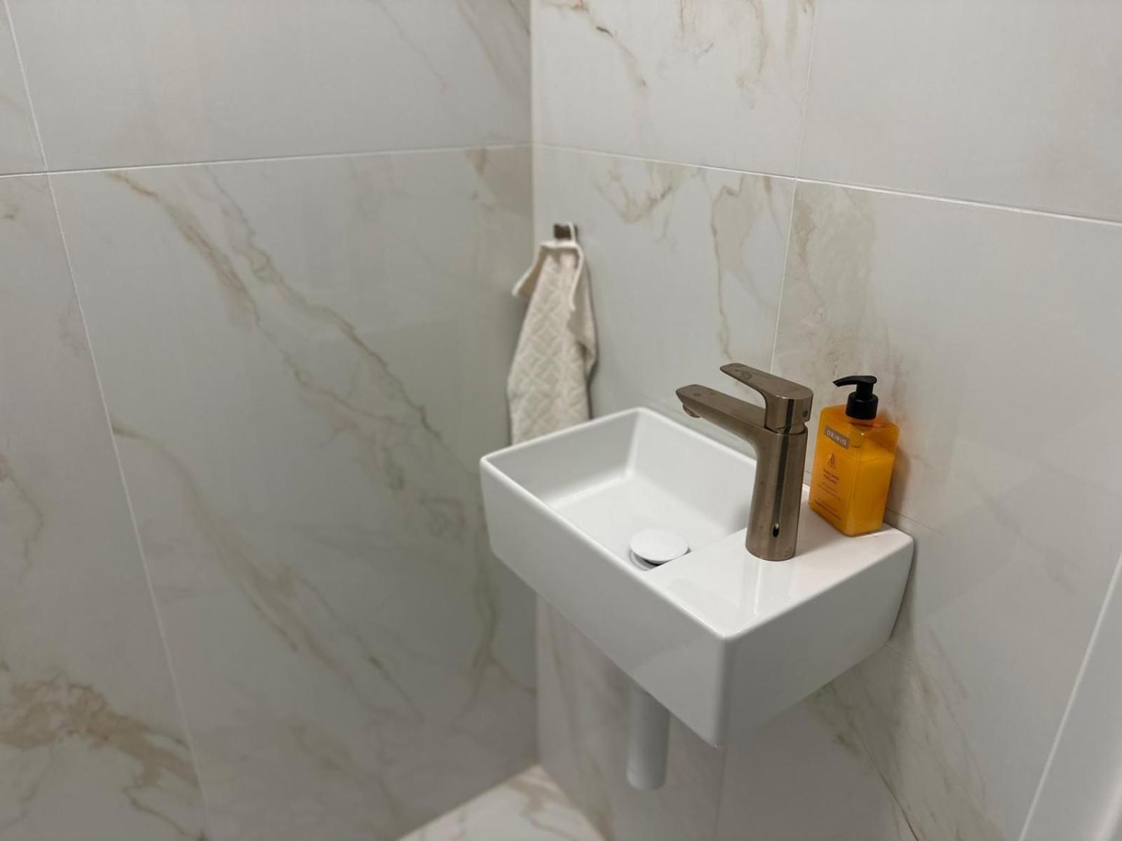 Luxury Apartment - Astro Дунавска Стреда Екстериор снимка